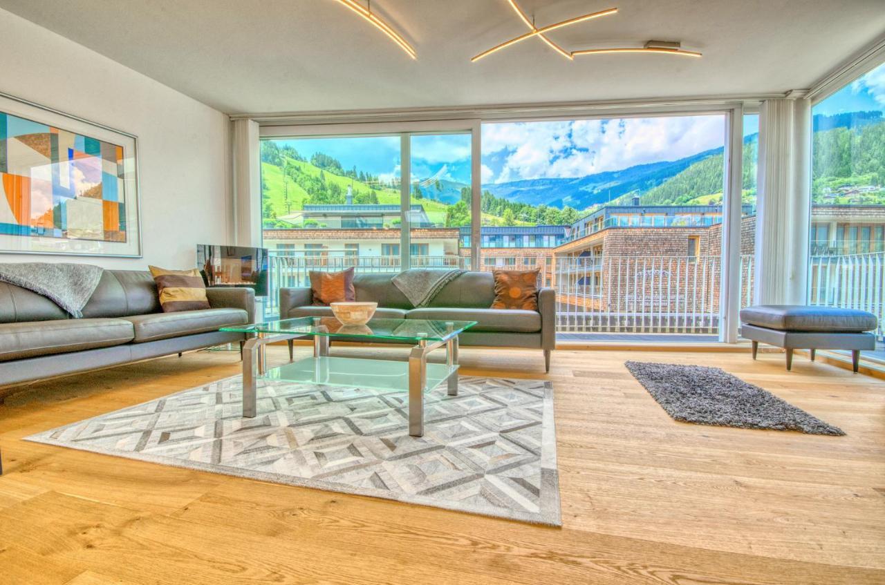 Penthouse Ari - By Alpen Apartments Zell am See Esterno foto